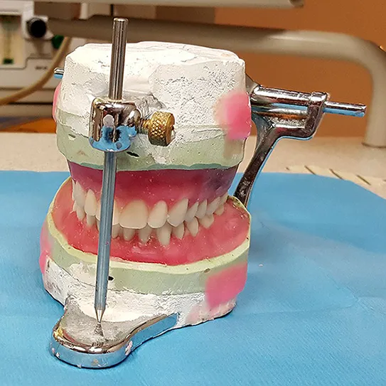 dentures in Middletown